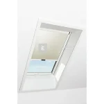 Árcsökkenés Roto Designo ZRE R4/R7 74x118 cm, bézs fényszűrő roló, fehér profilokkal