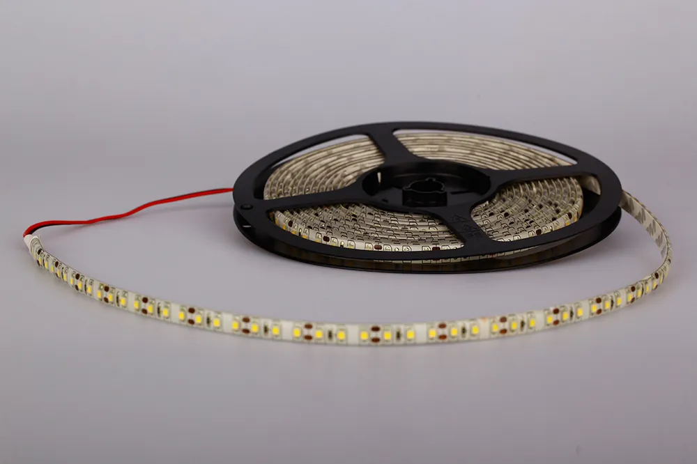 Gyors kiszállítás M-Tech 120SMD/Méter 12V 3000K meleg fehér IP67 vízálló – MTL424 Led szalagM-tech