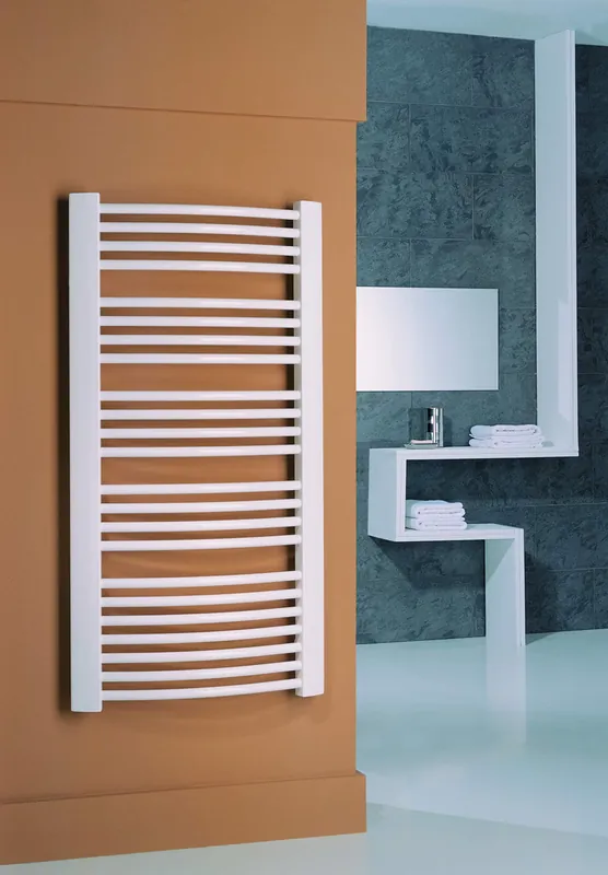 Azonnali szállítás Sapho Focus F fehér, fürdőszoba radiátor (470 W, fehér, 555x773 mm, #F-609)Sapho