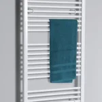 Kiárusítás Aqualine egyenes fehér fürdőszobai radiátor (fehér, 693 W, 1690x450 mm, #ILR64)Aqualine