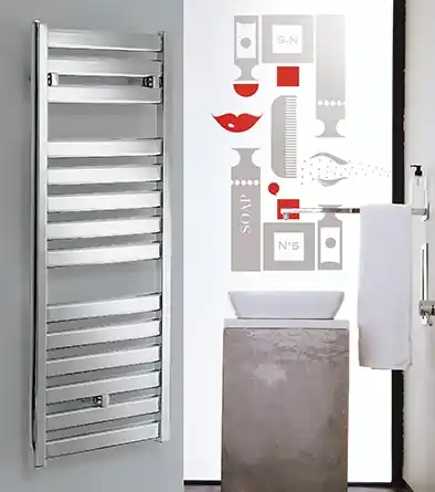 Lazzarini Capri egyenes dizájn törölközőszárítós radiátor, króm 719x500 mm (386134)Lazzarini Biztonságos fizetés