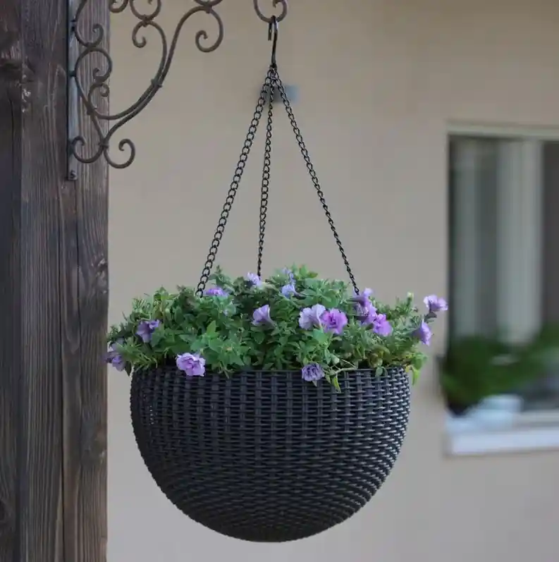 Akció Curver Hanging Sphere Planter függeszthető virágtartó, Szín: Whiskey barnaCurver