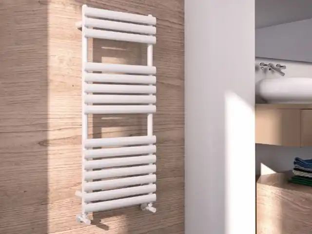 AREZZO DESIGN Moon White 500x1190mm törölközőszárítós radiátor, fehér AR-M12050WArezzo Design Prémium