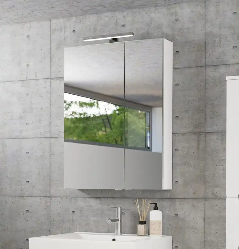 Tboss Mirror Box Vesna 60x80 cm-es tükrös szekrény led világítással, powerboxxalTboss Szuper ajánlat